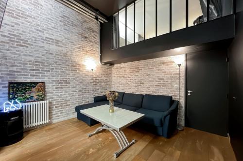 Charming atypical apartment - Gare de l'Est