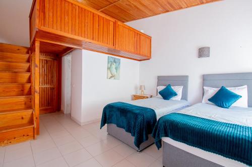 Villa Montenegro - Superbly Located Family Vila