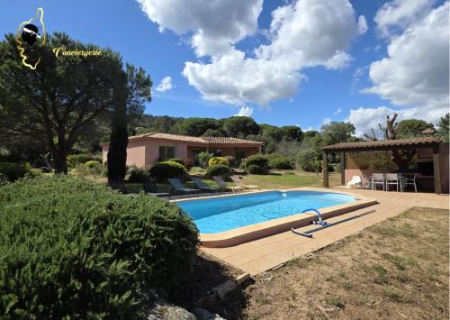 Villa Grivolas 6 pers piscine privée à 3 min de la plage de Santa Giulia