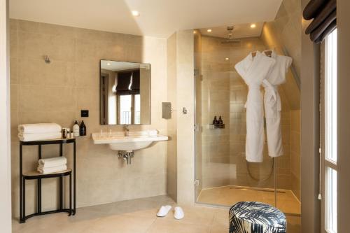 Hotel Le 10 BIS photo 23