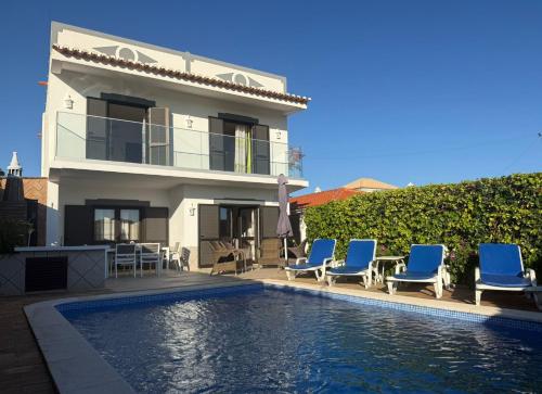 Vivenda Silvestre Family House