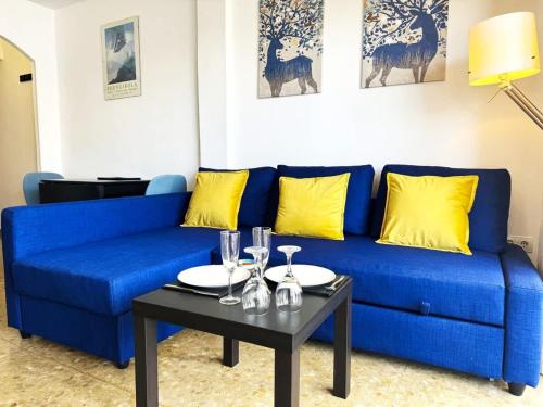 Seafront Fuengirola 2 Balconies Pool & Views