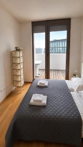 Modern Vienna Apartment-Central Station&Skyline View