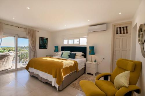 Villa Ayora