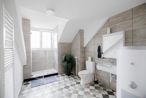 RUSTICO INN- Vintage Simple Rooms and Easy Parking direkt bei der OLMA nahe HSG und Spital