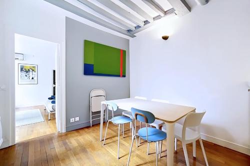 Beautiful apartment in the heart of the Marais