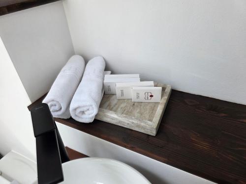 Podu' cu Lanturi — Bathroom