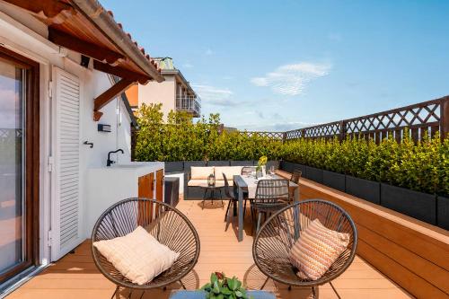 Duomo View Penthouse by Ricasoli Stays photo 7