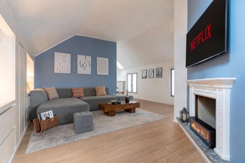 Duomo View Penthouse by Ricasoli Stays photo 6