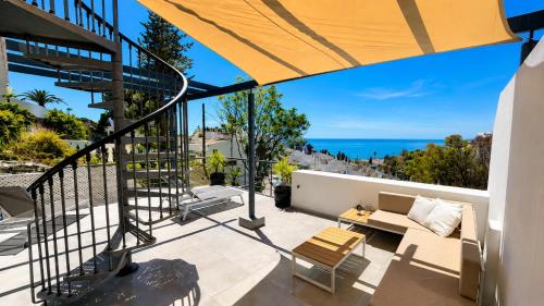 Arcadia with sea views