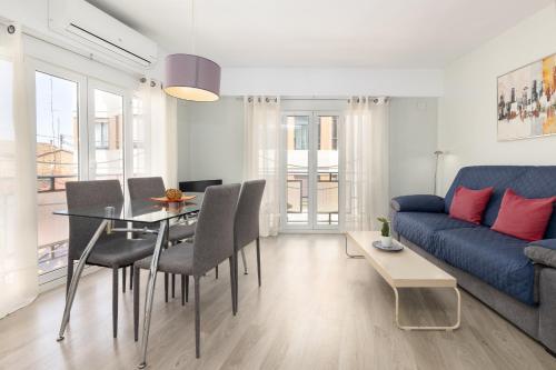 ApartUP Central Market Corner