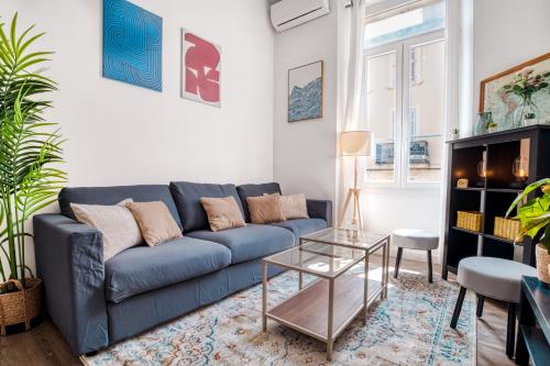 Studio design neuf Croisette à 10min & gare 7min
