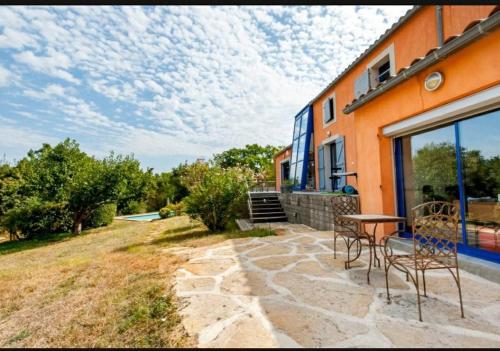 Architect's villa in AIX with pool, 11 beds 5 bedrooms