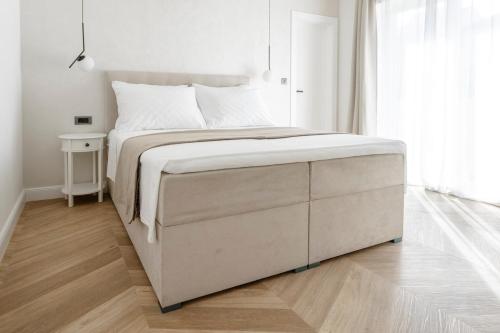Boutique Design Apartment, Split- Quiet Base Near the Old Town