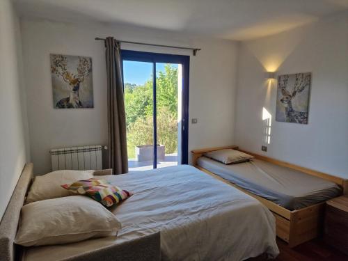 Architect's villa in AIX with pool, 11 beds 5 bedrooms