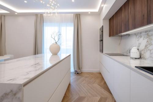 Boutique Design Apartment, Split- Quiet Base Near the Old Town