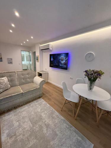 Villa Studios Tirana