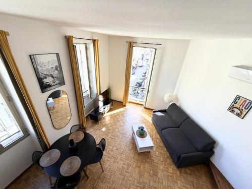 Cozy duplex Rue Paradis