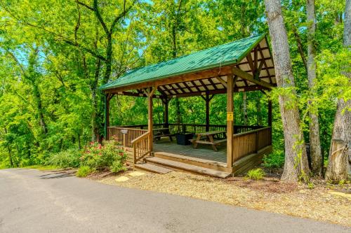Serenity at the Smokies photo 137