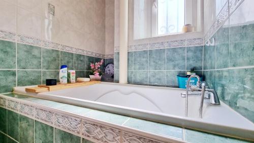Le Doux Séjour 3 bedroom 5 people Bathtub
