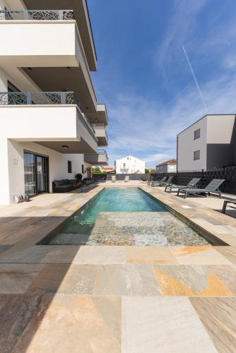 Apartments Antico
