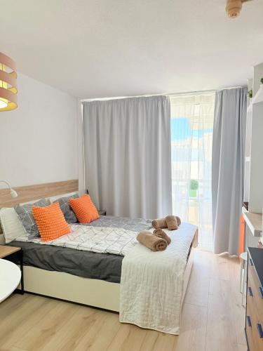 L&A Ocean View Studio Apartment