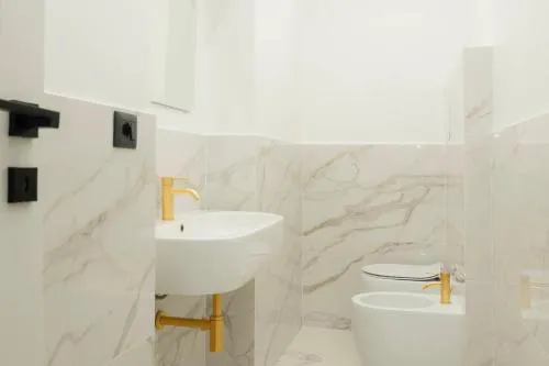 Four Rooms Luxury Suite photo 19