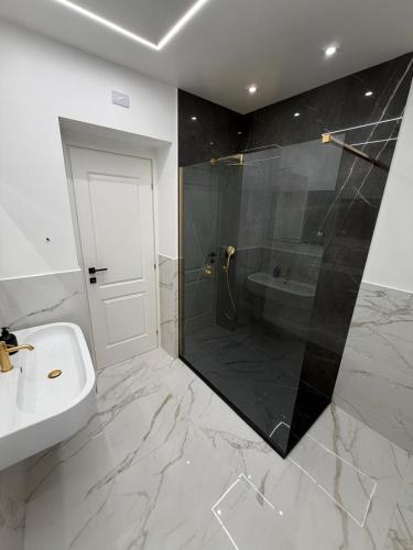 Four Rooms Luxury Suite photo 60