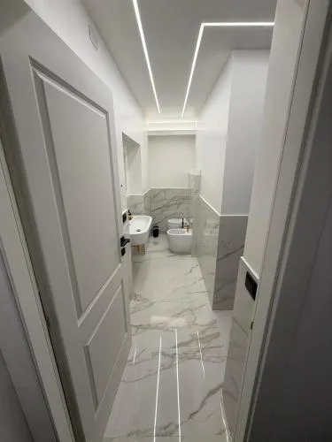 Four Rooms Luxury Suite photo 23