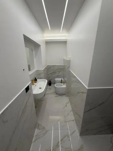 Four Rooms Luxury Suite photo 24