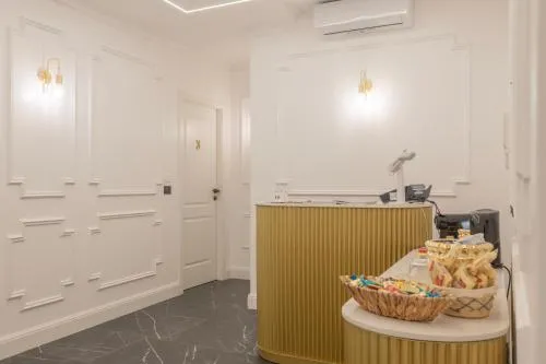 Four Rooms Luxury Suite photo 11