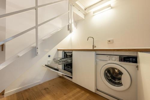 Cozy Apartment In Historical Building - Porta Venezia
