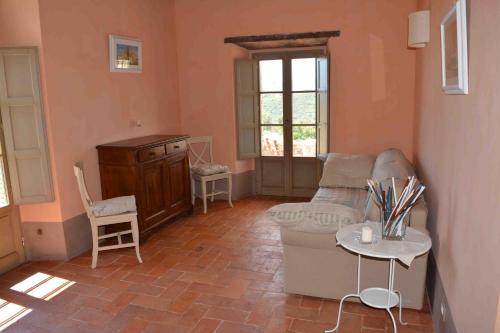Χώρος καθιστικού στο Borgo Le Moraiole