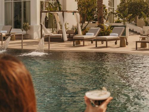 Raffles Al Areen Palace Bahrain — Pool view