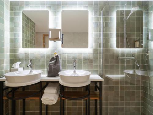 Mercure Avignon TGV Hotel & Spa photo 50