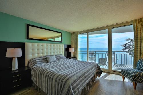Oceanfront Paradise Sleeps 10 w Stunning Sunrises photo 28