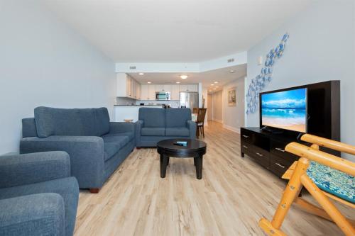 Oceanfront Paradise Sleeps 10 w Stunning Sunrises photo 30