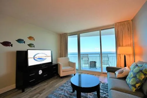 Oceanfront Paradise Sleeps 10 w Stunning Sunrises photo 3
