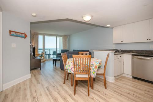 Oceanfront Paradise Sleeps 10 w Stunning Sunrises photo 51