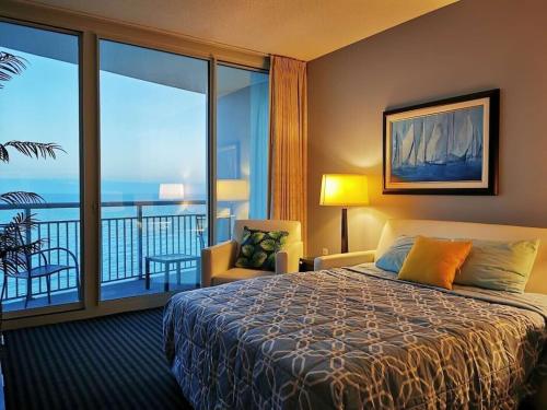 Oceanfront Paradise Sleeps 10 w Stunning Sunrises photo 133