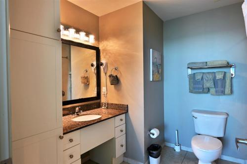Oceanfront Paradise Sleeps 10 w Stunning Sunrises photo 161