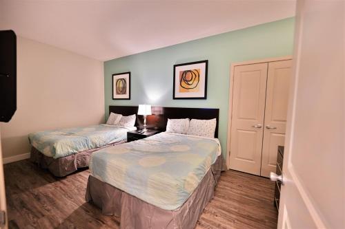Oceanfront Paradise Sleeps 10 w Stunning Sunrises photo 172