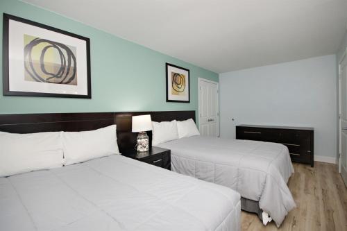 Oceanfront Paradise Sleeps 10 w Stunning Sunrises photo 184