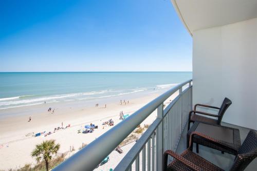 Oceanfront Paradise Sleeps 10 w Stunning Sunrises photo 191