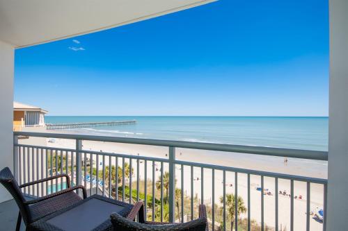 Oceanfront Paradise Sleeps 10 w Stunning Sunrises photo 197