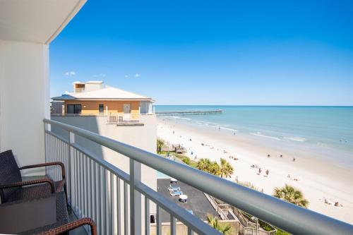 Oceanfront Paradise Sleeps 10 w Stunning Sunrises photo 201