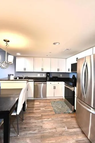 Oceanfront Paradise Sleeps 10 w Stunning Sunrises photo 4