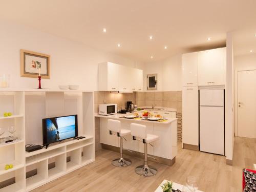 Apartments Las Canteras Beach LM3 by VillaGranCanaria