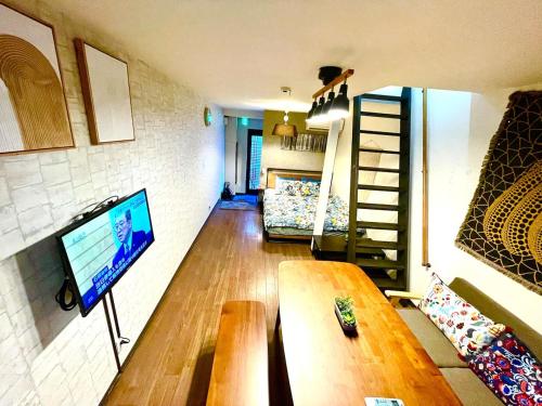 HANA Garden! Quiet area in central Osaka! Direct access to Shinsaibashi Umeda Namba Airport!