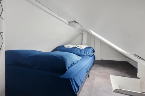 Paris Mezzanine Studio with Netflix - Le Marais